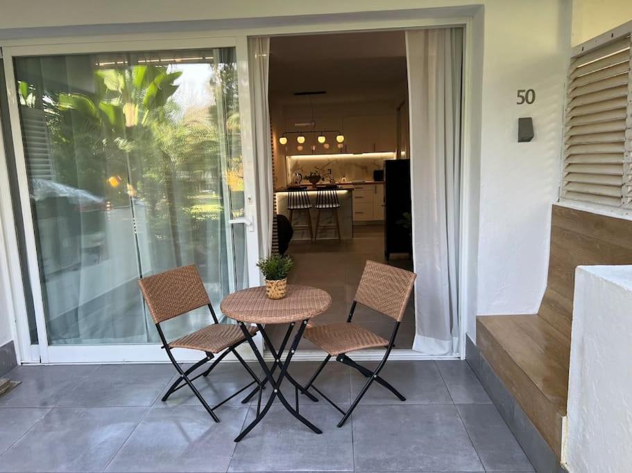 Puerto Banus Eddie Suite Marbella Bagian luar foto