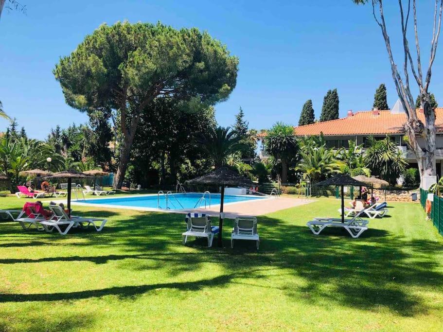 Puerto Banus Eddie Suite Marbella Bagian luar foto